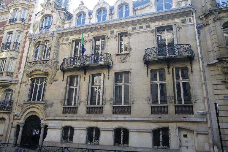 12 rue Sedillot paris