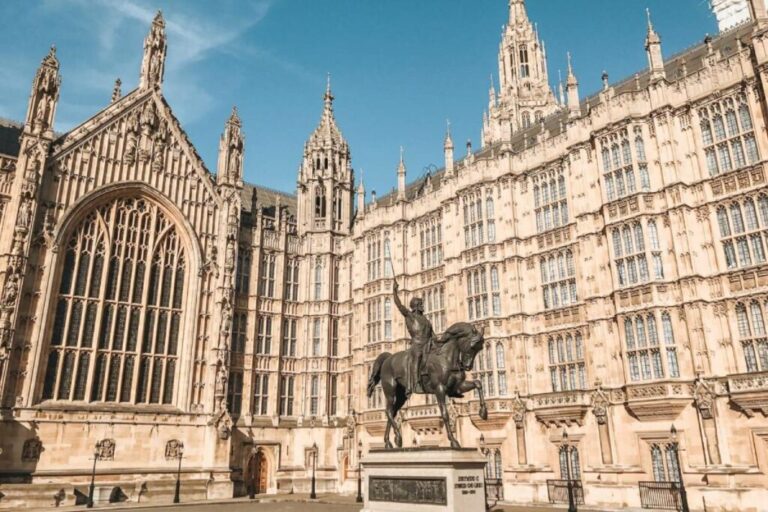 Houses-of-the-Parliament-london