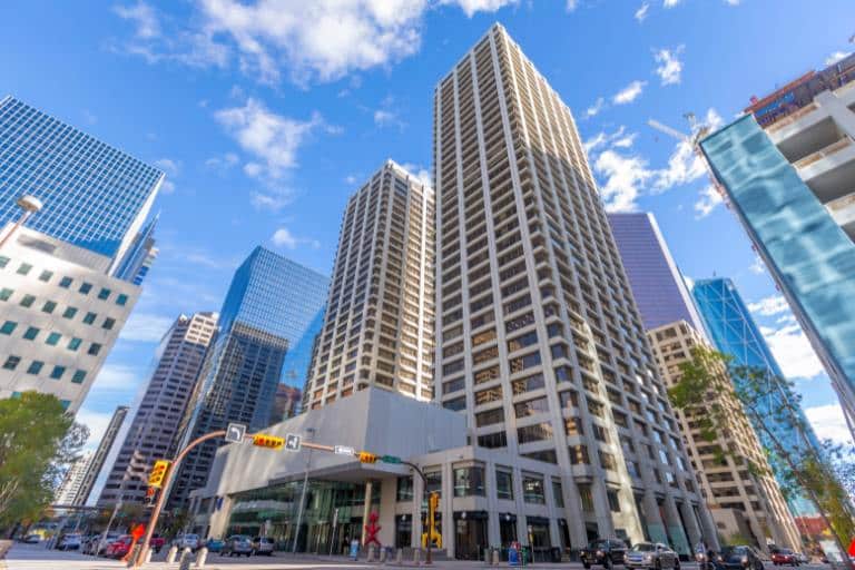 towers in downtown calgary