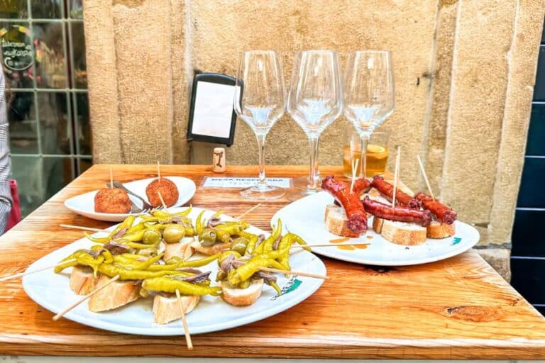 San Sebastian pintxos food tour