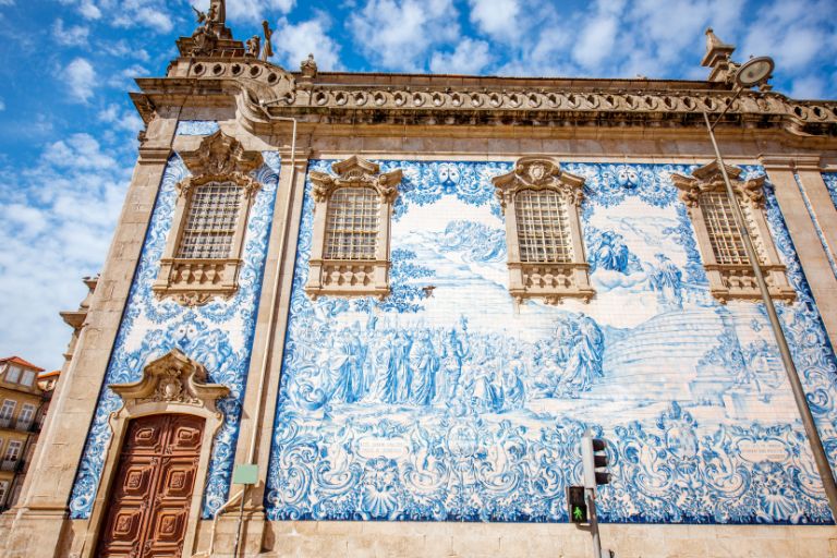 iconic Porto blue tiles