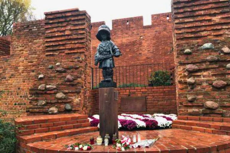 child soldier monument