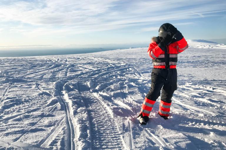 winter outdoor activities Iceland