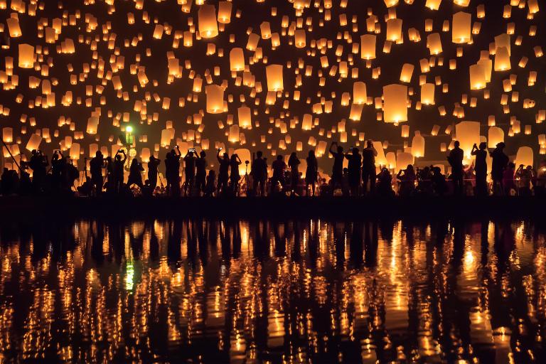 Yi Peng lantern festival Thailand