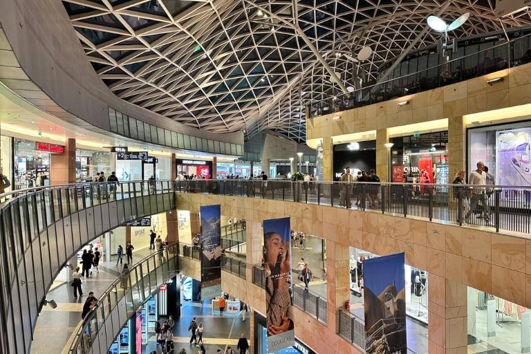 Zlote tarasy mall