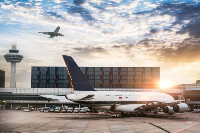 how to handle travel mishaps on the road