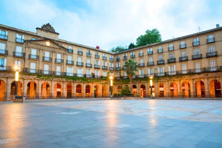 Plaza Nueva Plaza Barria