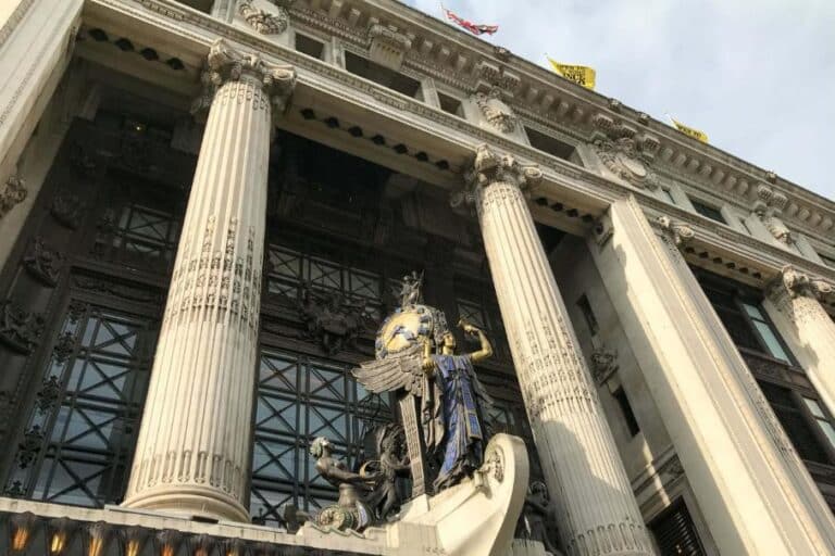 main entrance of selfridges london