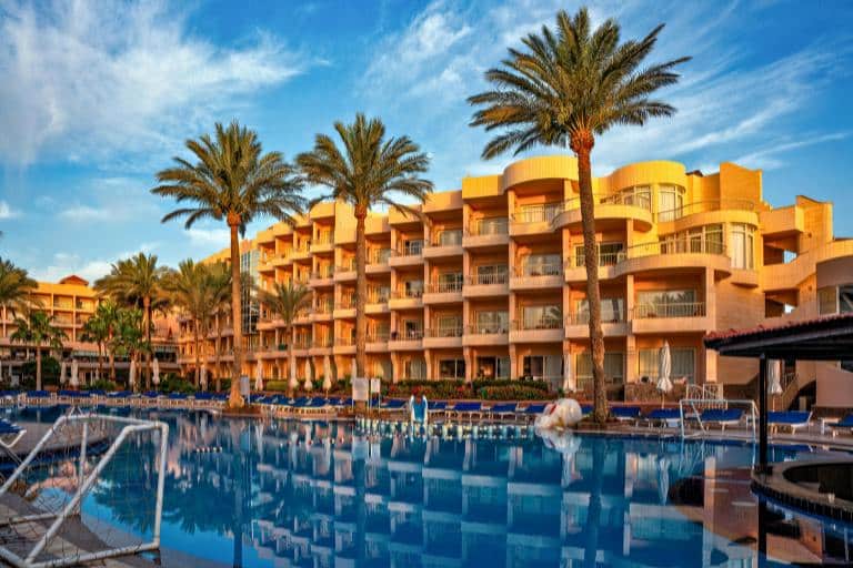 all inclusive hotel pool